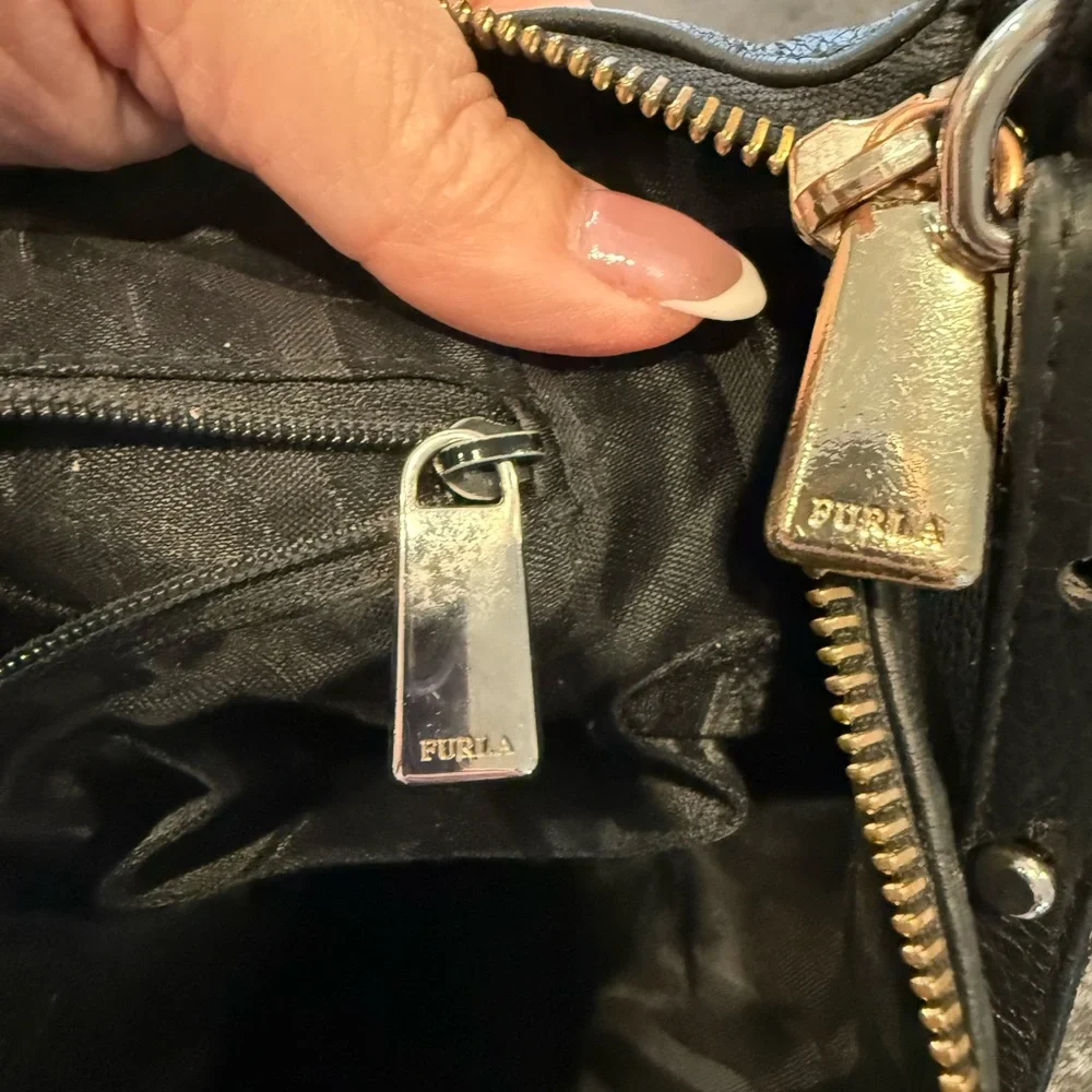 Furla Black‎ Leather Shoulder Bag